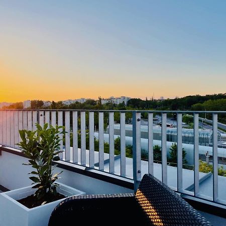 Sonnenwohnen Penthouse Direkt Bei U-Bahn Und Therme Wien Mit Top Anbindung Ins Zentrum Exteriör bild
